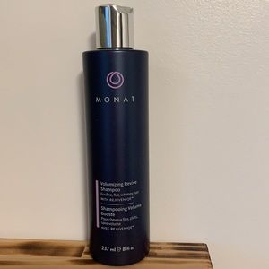 Monat volumizing revive shampoo 8oz